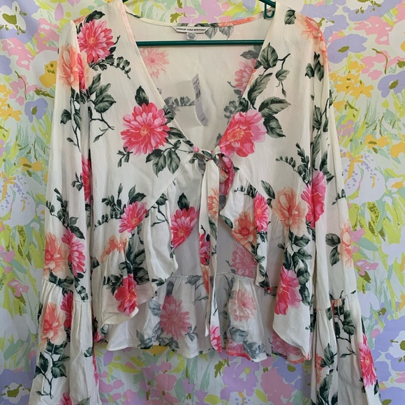 American Eagle Outfitters Tops - NWT American Eagle Floral Tie Wrap Cover Up Shirt